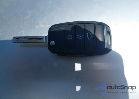 2020 Kia Sportage S z USA, uszkodzony, nr VIN KNDP6CAC5L7770195